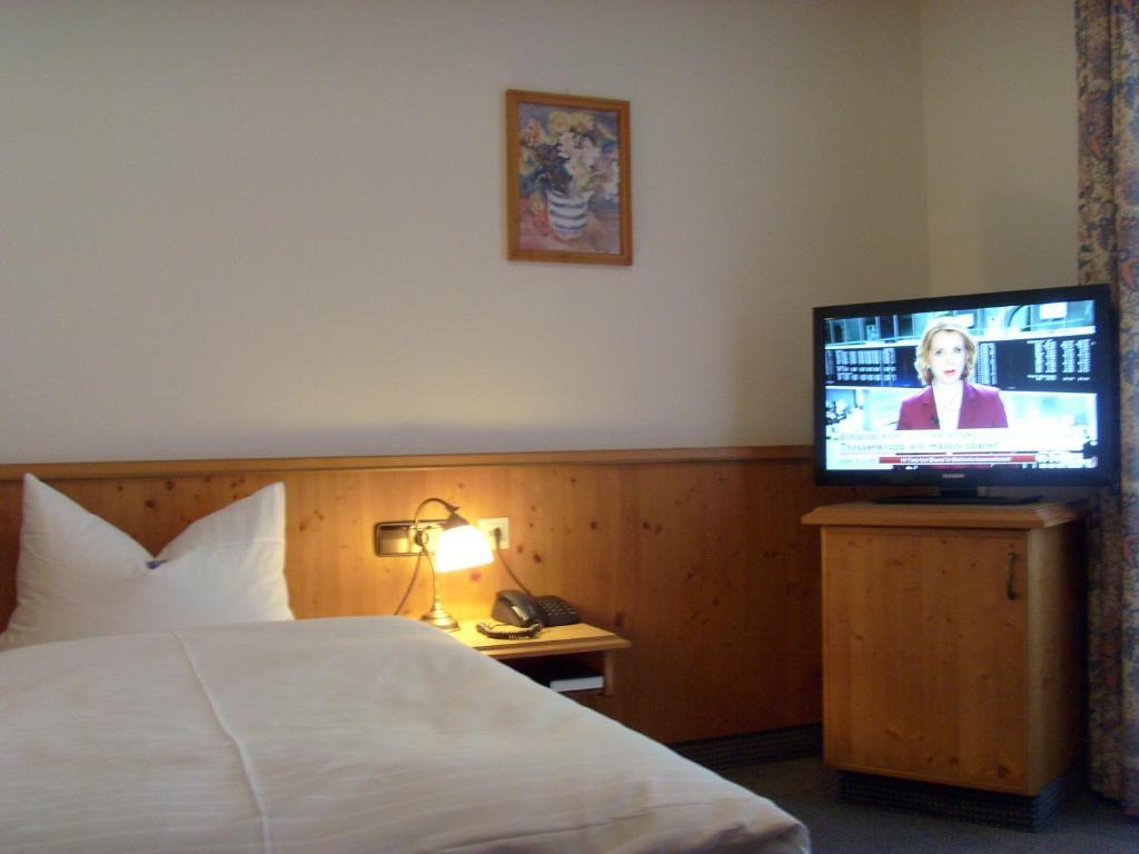 Landhotel & Gaststuben Zum Hasen Bad Saulgau Kamer foto